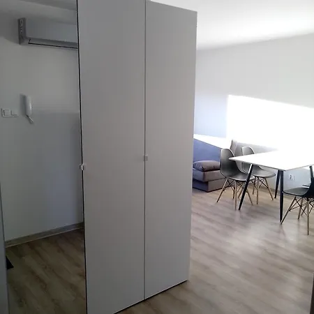 22 Apartment