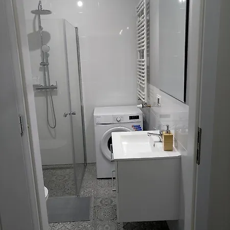 Apartment 22